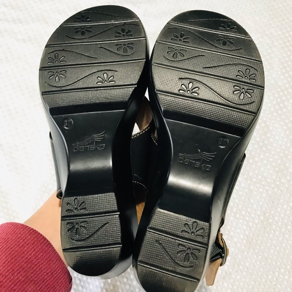 Dansko sandals - Picture 6 of 7